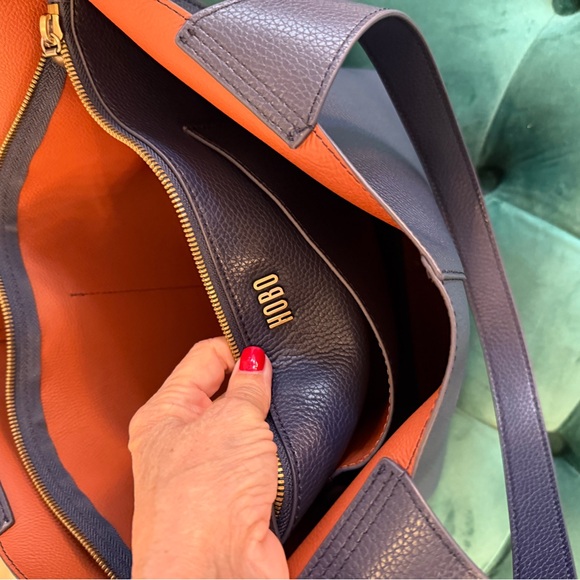 Gently Used HOBO Vida Tote Shoulder Bag Mood Índigo Micro Pebbled Leather - Picture 12 of 16